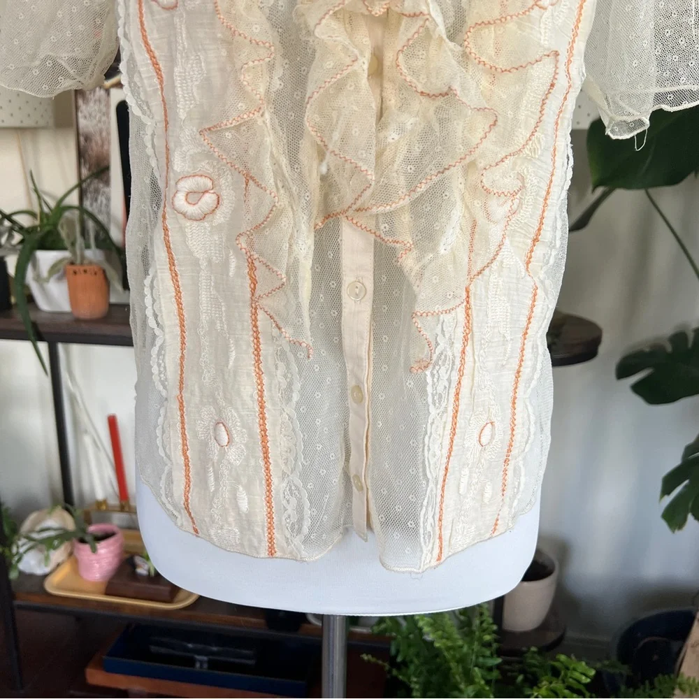 Free People Elegant Cream Lace Ruffle Top S - Picture 6 of 16